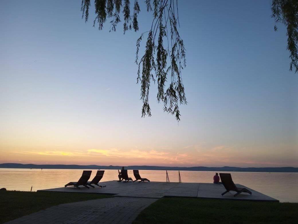 Mi Casa Soleada Villa Balatonszemes Exterior photo